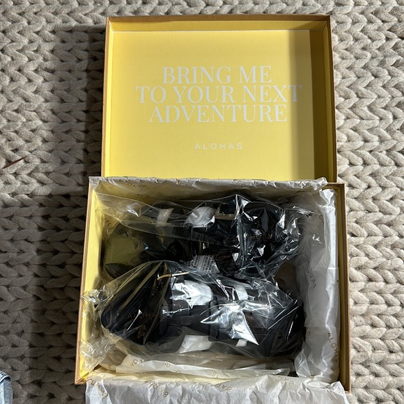 Backbone - Black Leather Sandals - Picture 11 of 13